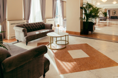 villa-cassia-eventi-foto-sala-borghese-sofa