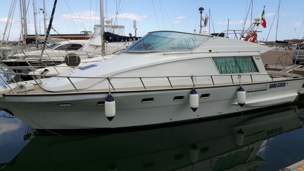 Yacht Marian 42 week end Ponza